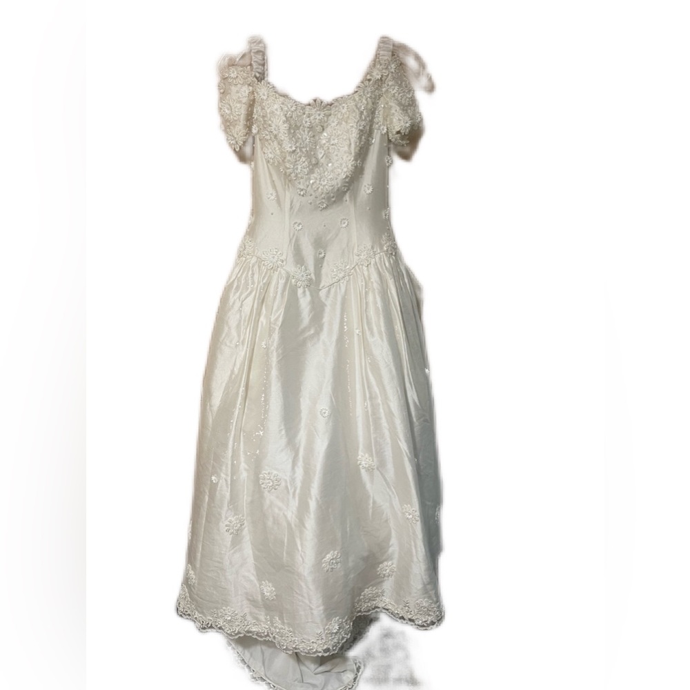 Jasmine wedding dress